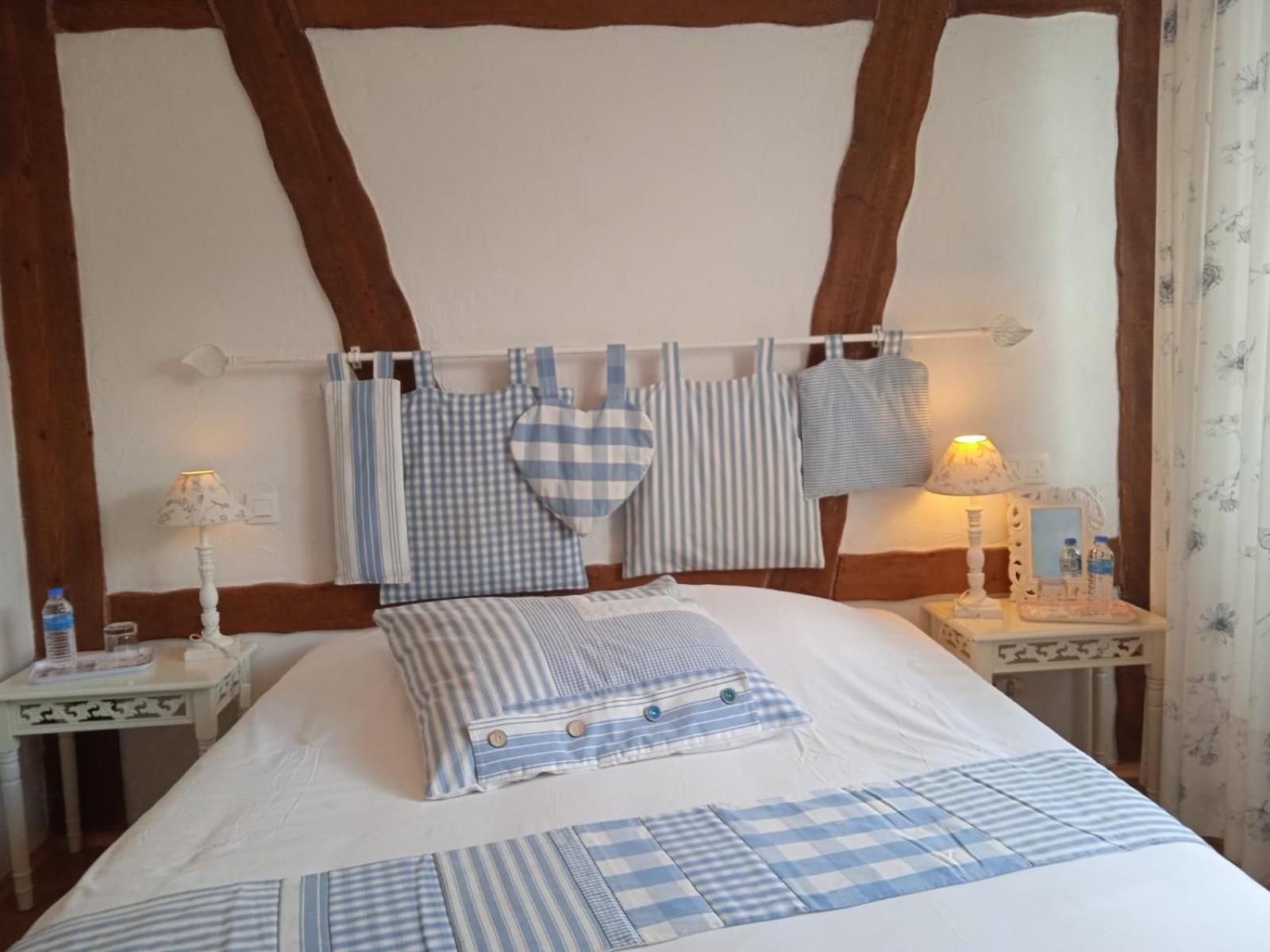 Appartements & Chambres Les Loges Du Capucin Kaysersberg-Vignoble Bilik gambar